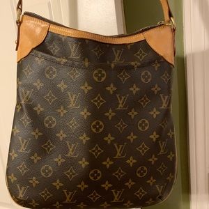 Louis Vuitton Odeon MM